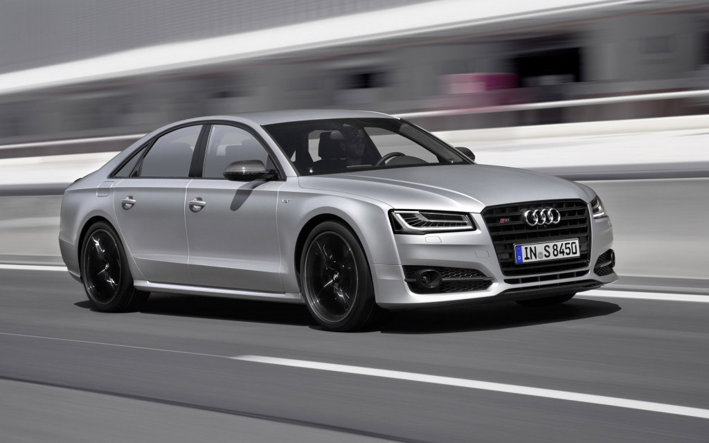 Comparison Audi S8 Plus Quattro 2018 Vs Bentley